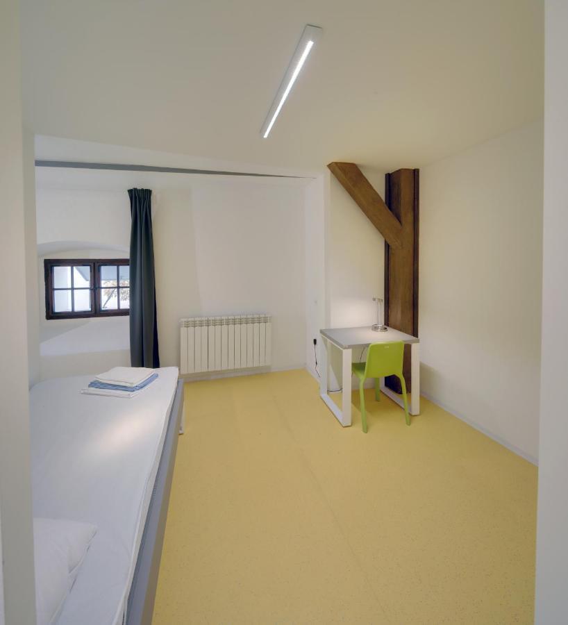 Hi Hostel Stara Pekara Osijek Extérieur photo