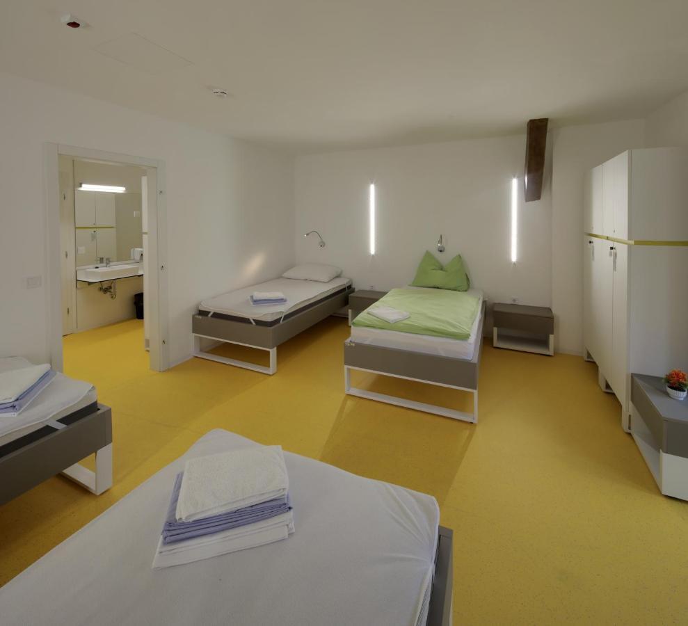 Hi Hostel Stara Pekara Osijek Extérieur photo