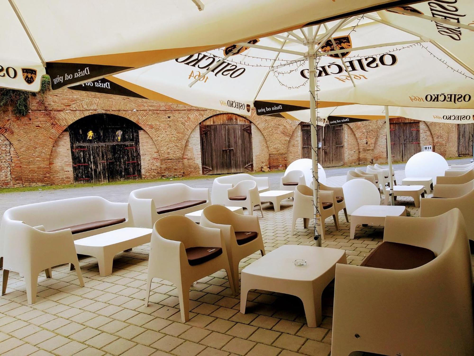 Hi Hostel Stara Pekara Osijek Extérieur photo
